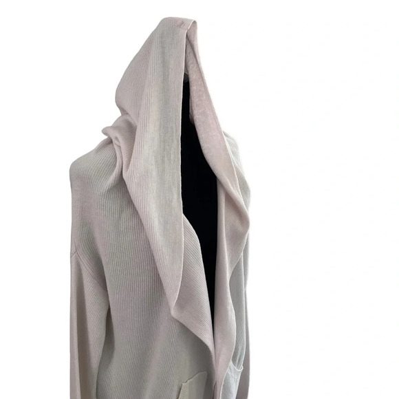 Lululemon Cabin Yogi Wrap Heathered White / Neutral Blush size 8 - Picture 9 of 11